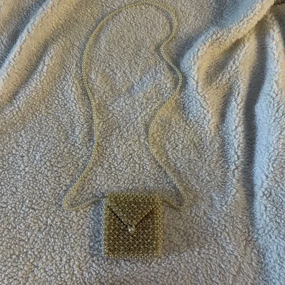 Pearl Micro crossbody bag - Picture 5 of 9